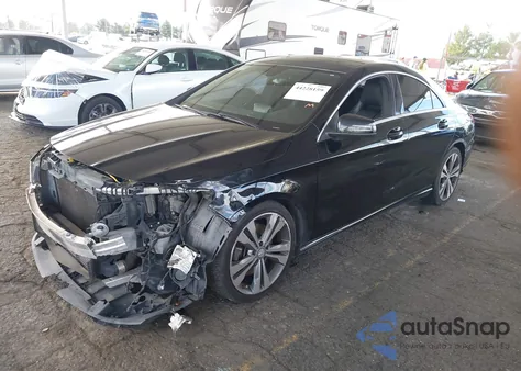 2014 Mercedes-Benz Cla 250 z USA, uszkodzony, nr VIN WDDSJ4EB0EN125345